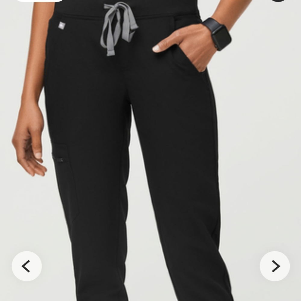 NWOT - Figs Scrubs Zamora Jogger Pants